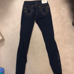 True Religion Skinny Jeans Sz 24 Dark wash w/zippers